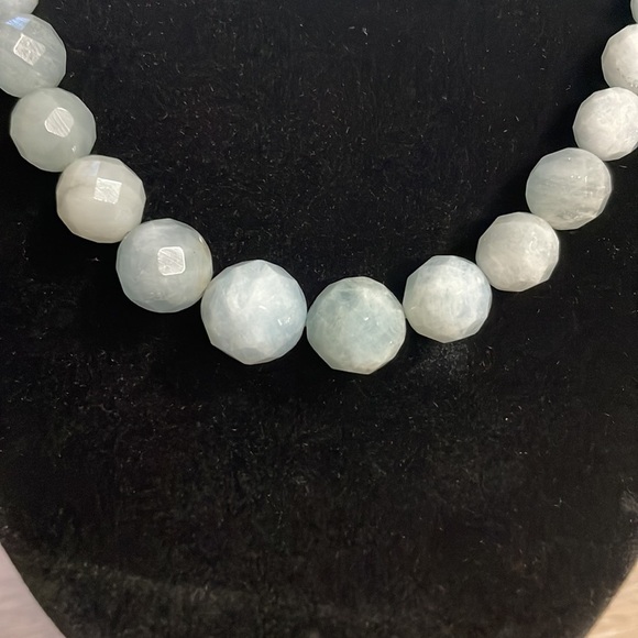 Stone & Silver Chain Necklace - Picture 2 of 9